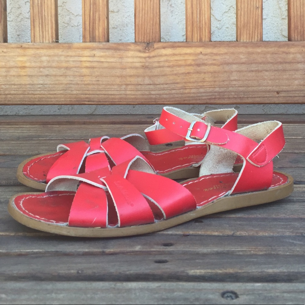 Women’s Red Salt Water Sandals VGUC